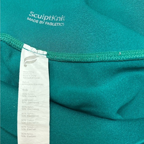 Fabletics SculptKnit Turquoise Leggings - Picture 8 of 8